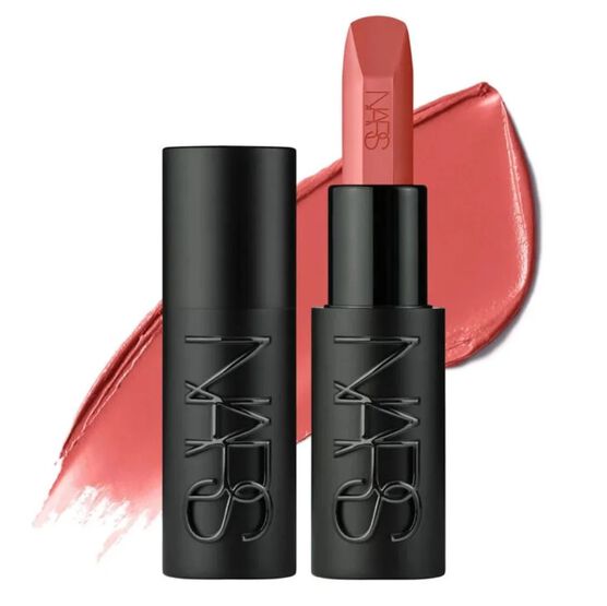 EXPLICIT LIPSTICK TEMPTATION